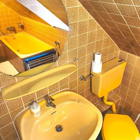 דירה Ganze In Karlsruhe, 2 Schlafzimmer, 3 Betten, Kueche, Bad, Altbau, Stadtmitte